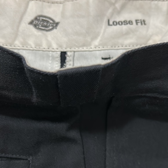 DICKIES | Men’s Shorts Loose Fit - Picture 5 of 6